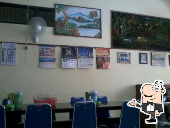 Andalas Rumah Makan: Santap Nikmat di Jantung Cilacap